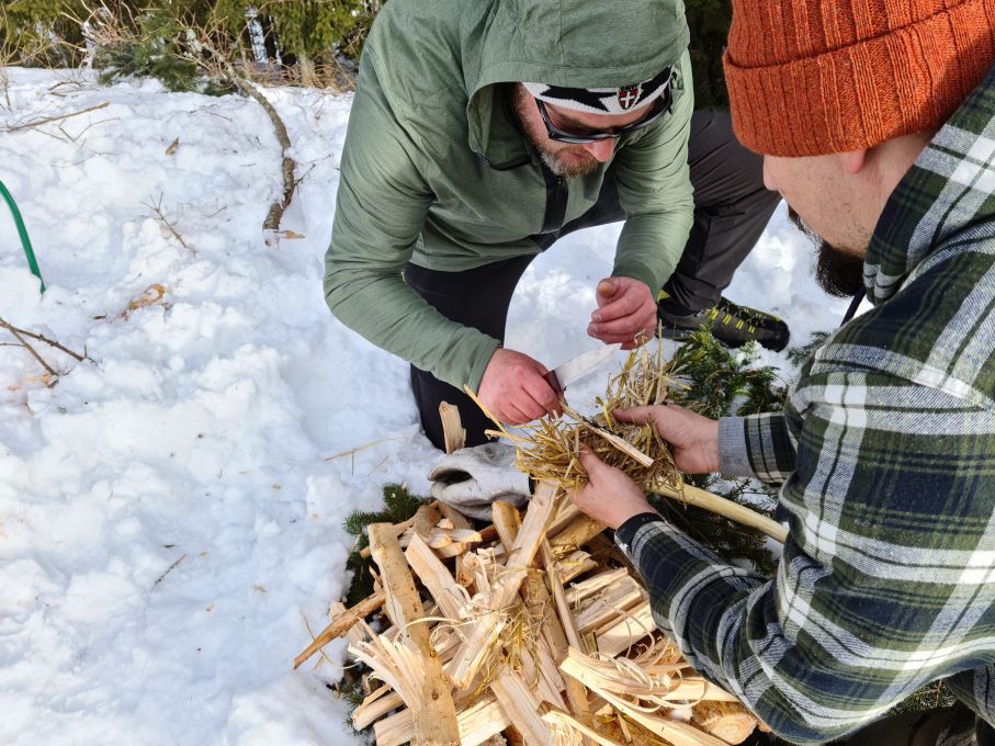 BUSHCRAFT 